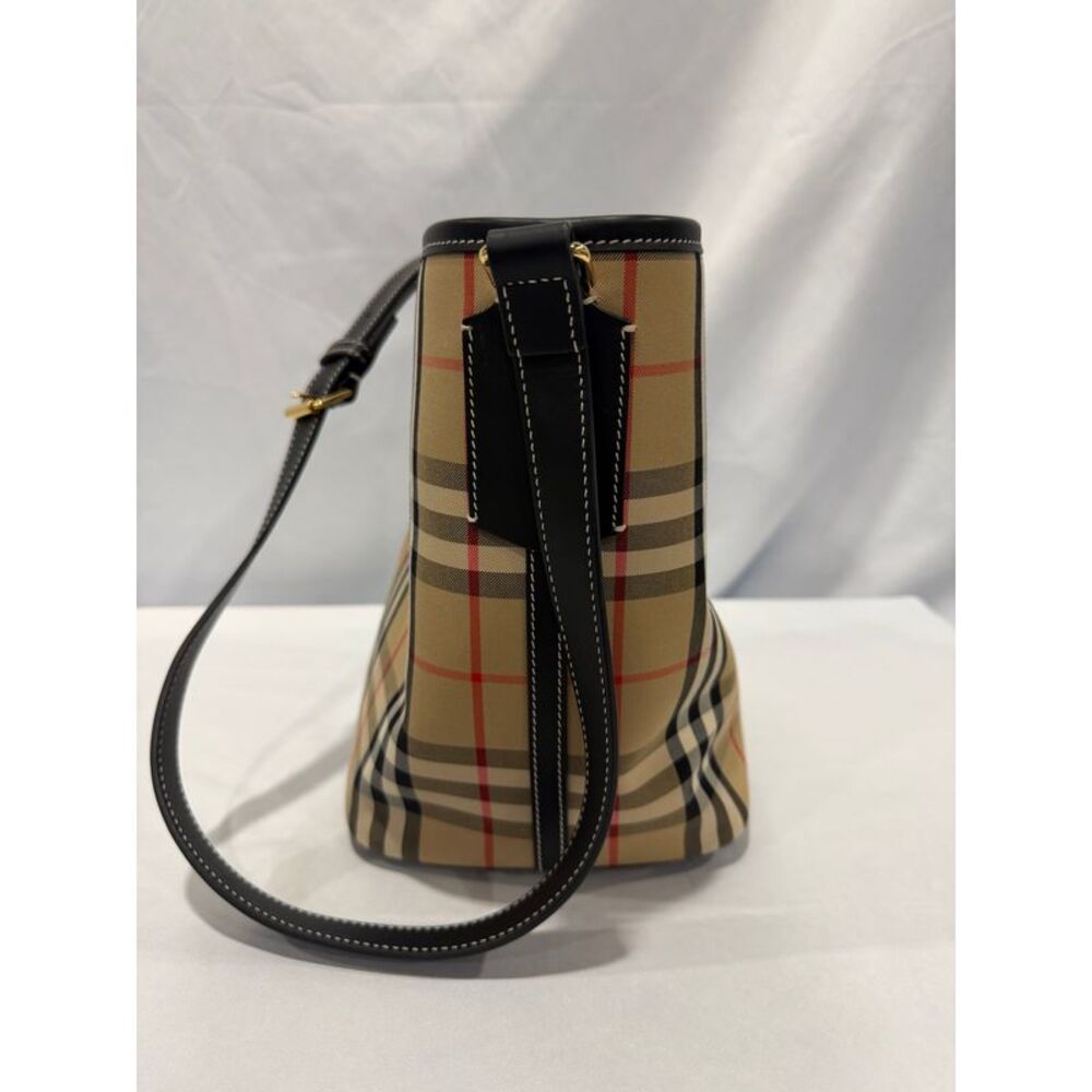 Burberry Ashby Check Bucket Bag 8102171 Beige/Black - Picture 5 of 9